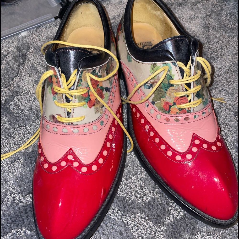 Size 9 Fluevogs. Worn minimally. Excellent condition. Selling for $200.00